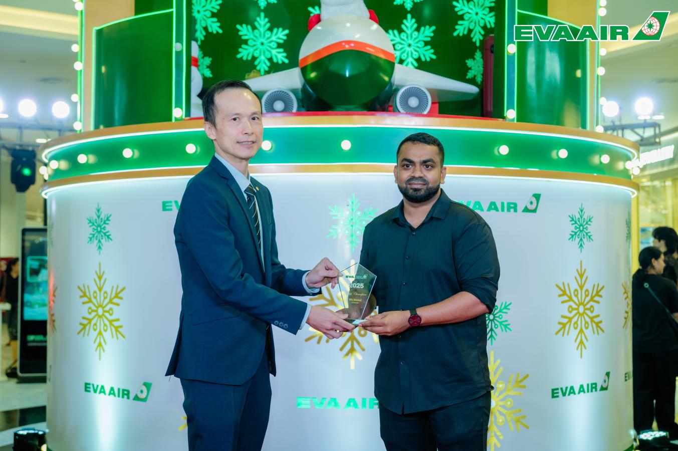 Eva Airlines award to EFL Cambodia